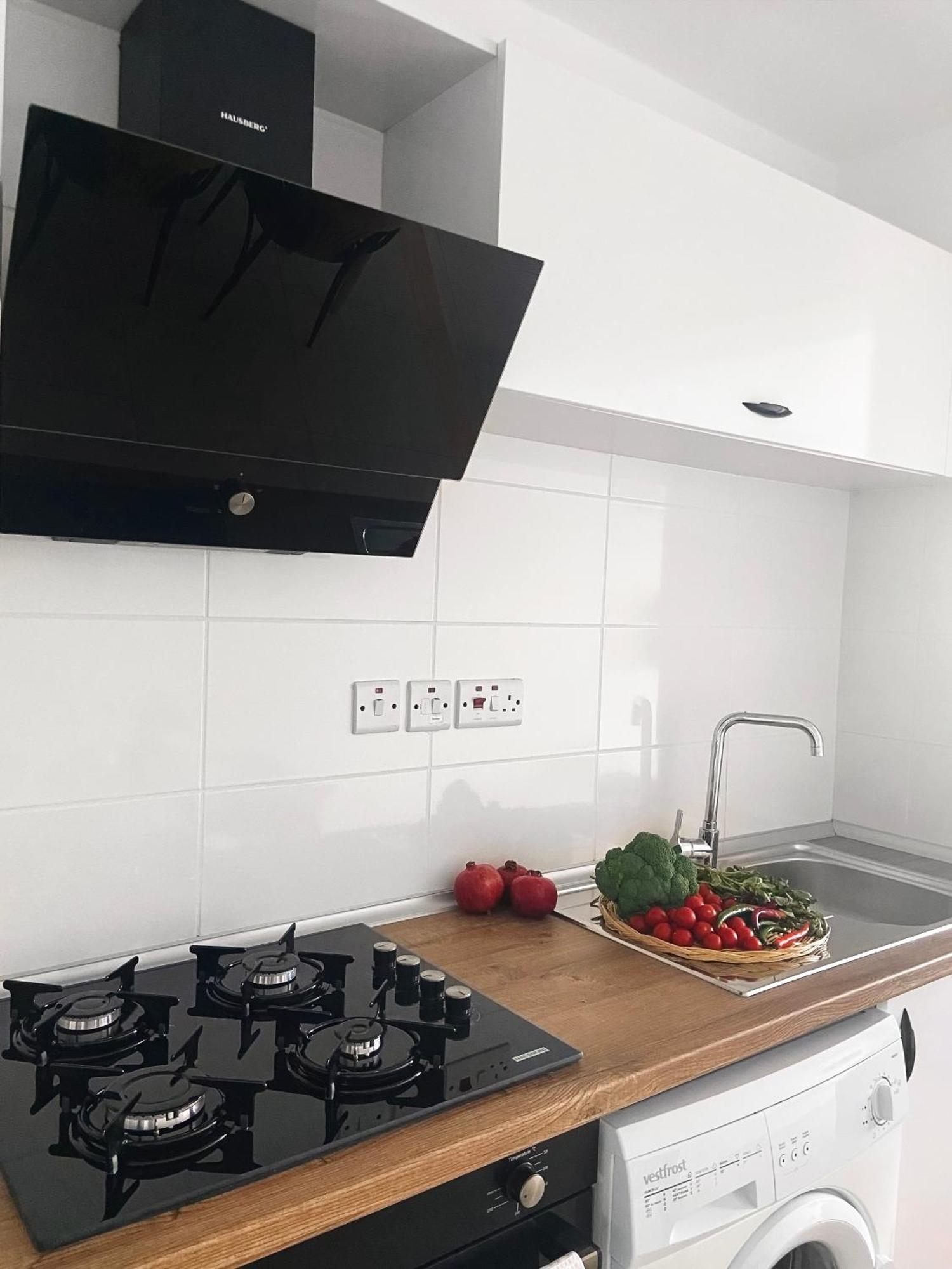 Spacious Three-Bedroom Apartment With Sea View A4 Lapithos  Eksteriør bilde