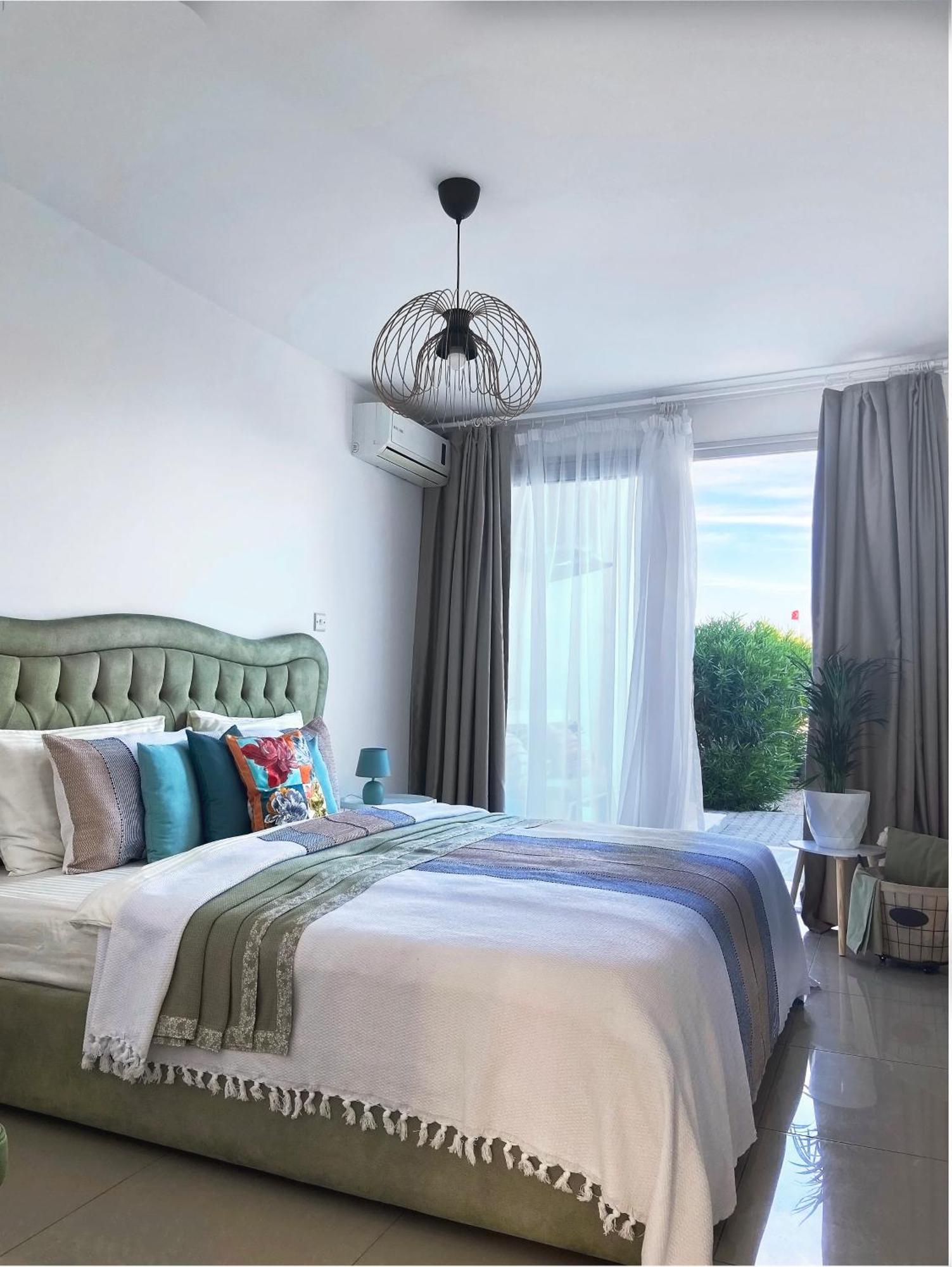 Spacious Three-Bedroom Apartment With Sea View A4 Lapithos  Eksteriør bilde