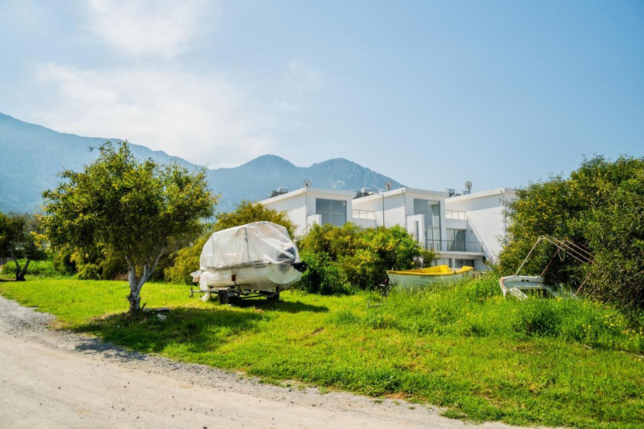 Spacious Three-Bedroom Apartment With Sea View A4 Lapithos  Eksteriør bilde