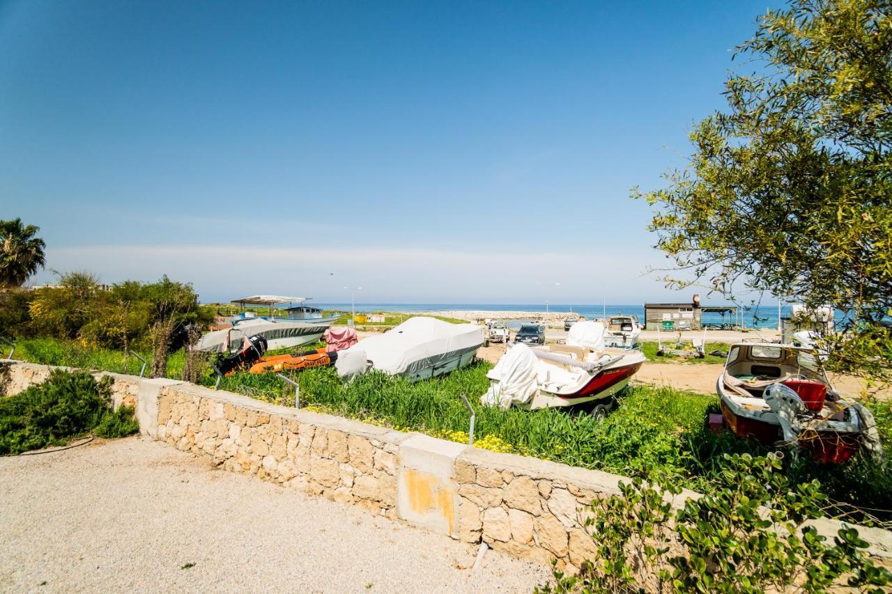 Spacious Three-Bedroom Apartment With Sea View A4 Lapithos  Eksteriør bilde